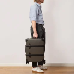 Bags|Globe-Trotter Centenary Four Wheel Carry-On Case - Charcoal/Black/Chrome