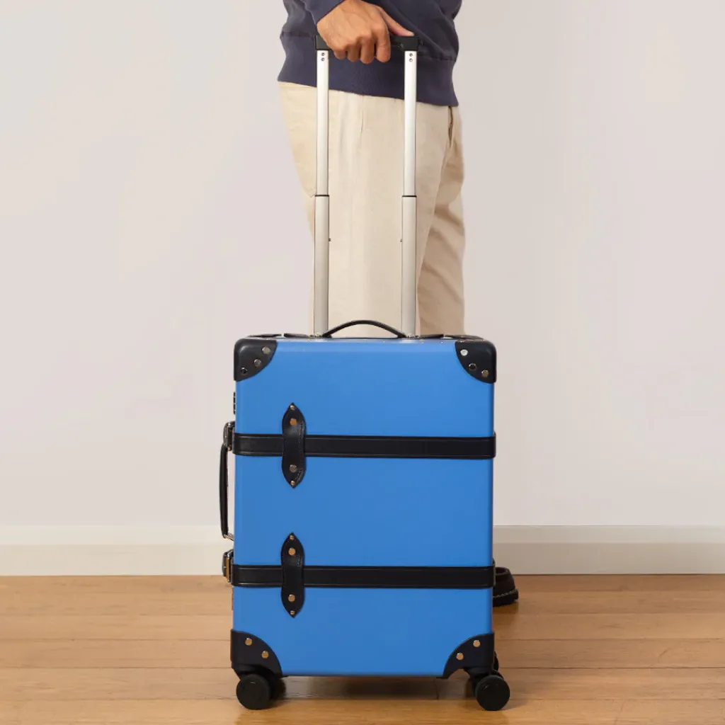 Bags|Globe-Trotter Cruise Four Wheel Carry-On Case - Royal Blue/Navy/Chrome