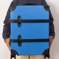 Bags|Globe-Trotter Cruise Four Wheel Carry-On Case - Royal Blue/Navy/Chrome