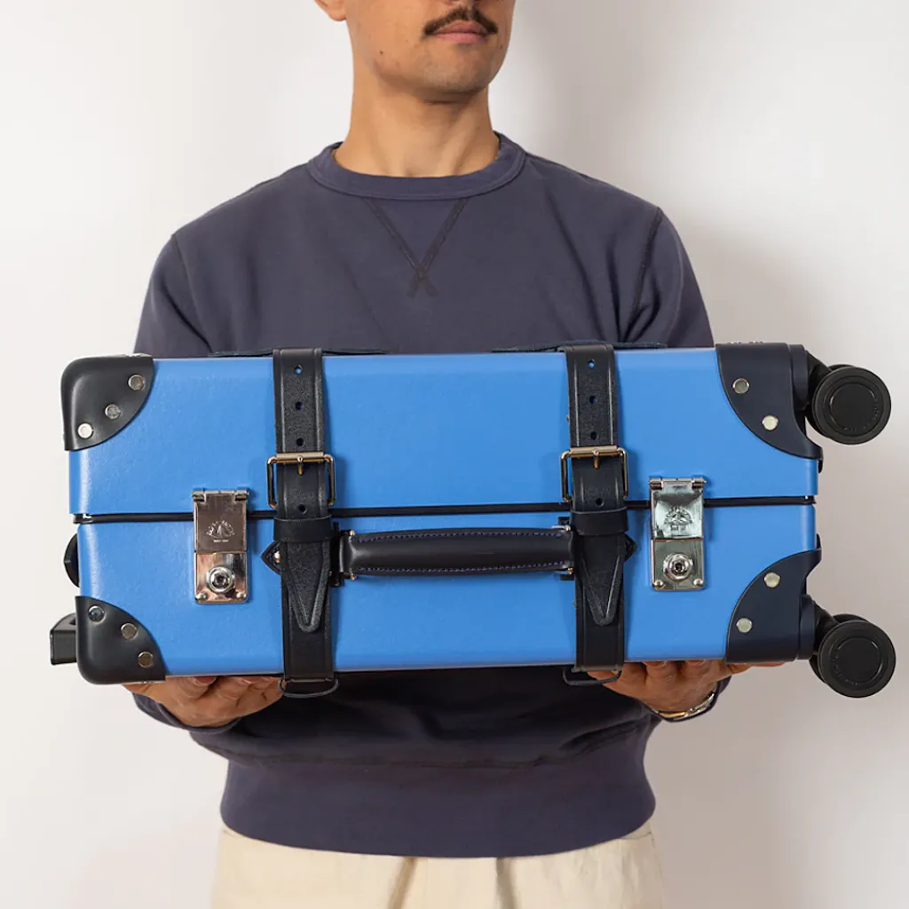 Bags|Globe-Trotter Cruise Four Wheel Carry-On Case - Royal Blue/Navy/Chrome