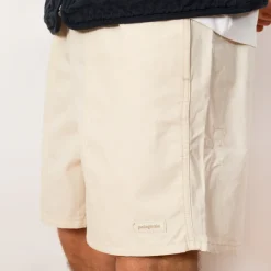 Shorts|Patagonia Funhoggers Shorts - Undyed Natural