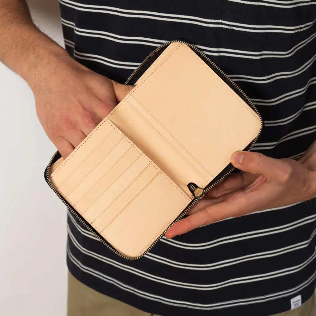 Lifestyle|Hender Scheme Passport Wallet - Black