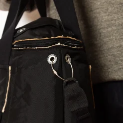 Bags|Middle Distance Pitcher Tote Bag