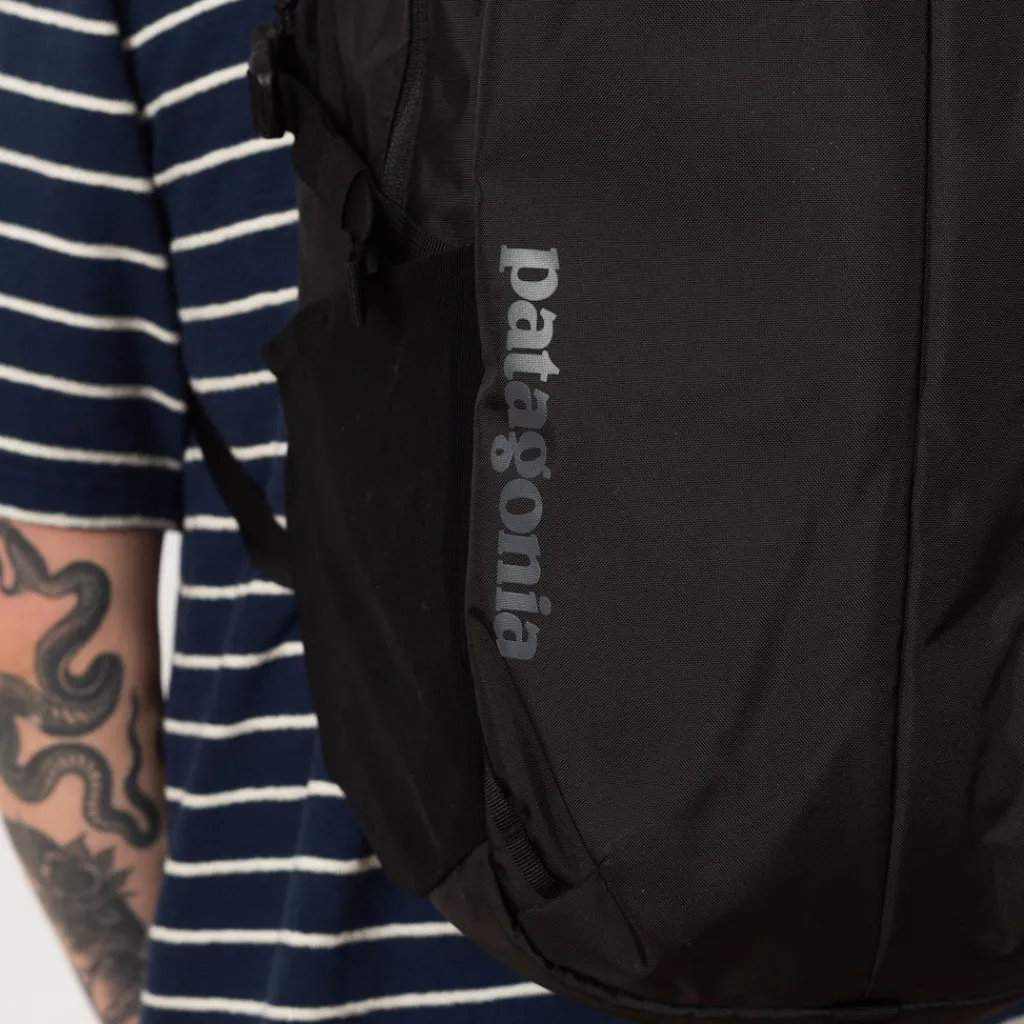 Bags|Patagonia Refugio Day Pack - Black
