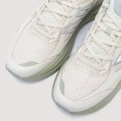 Footwear|New Balance UTRNWA - Linen/Olivine